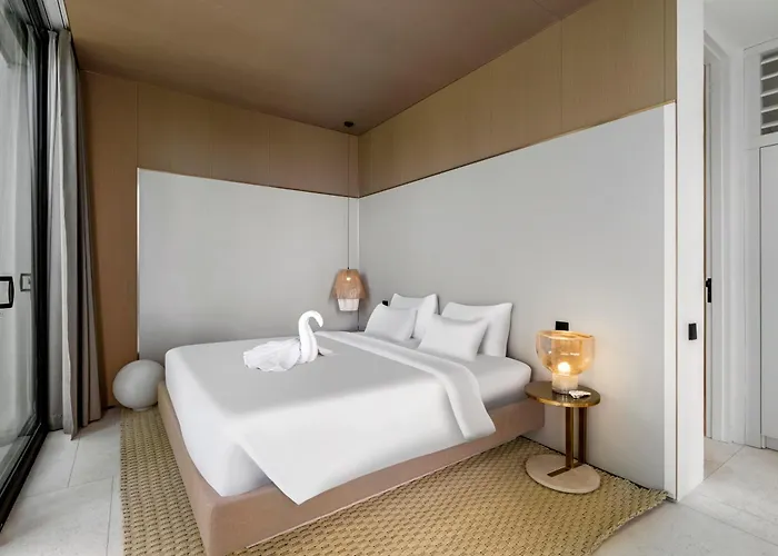 Garden 2br #8 With Retreat Private Pool アパート ウブド